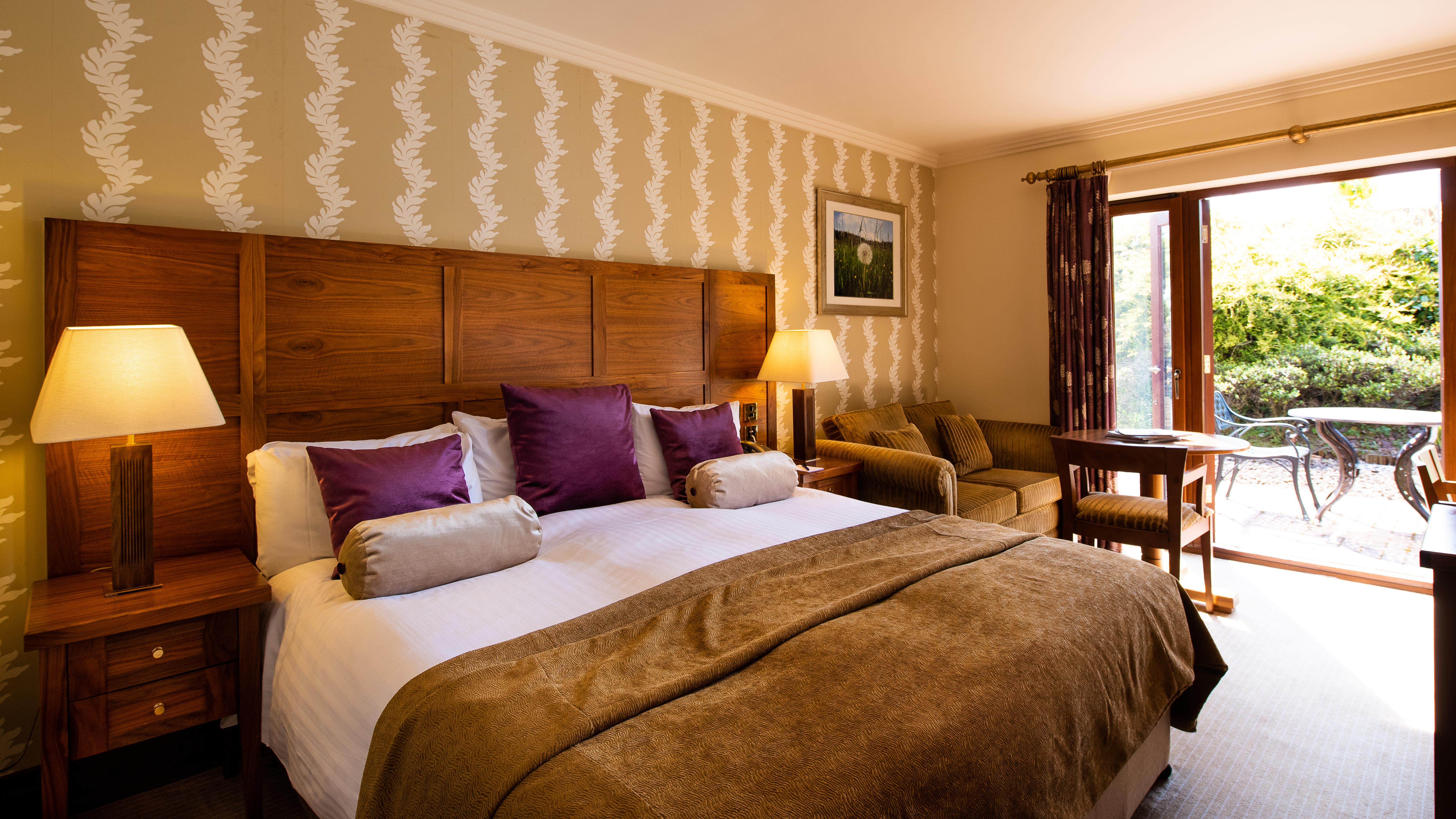 180521morleyhayes-1431-hdr_hi_res_1.jpg Morley Hayes Executive Bedroom