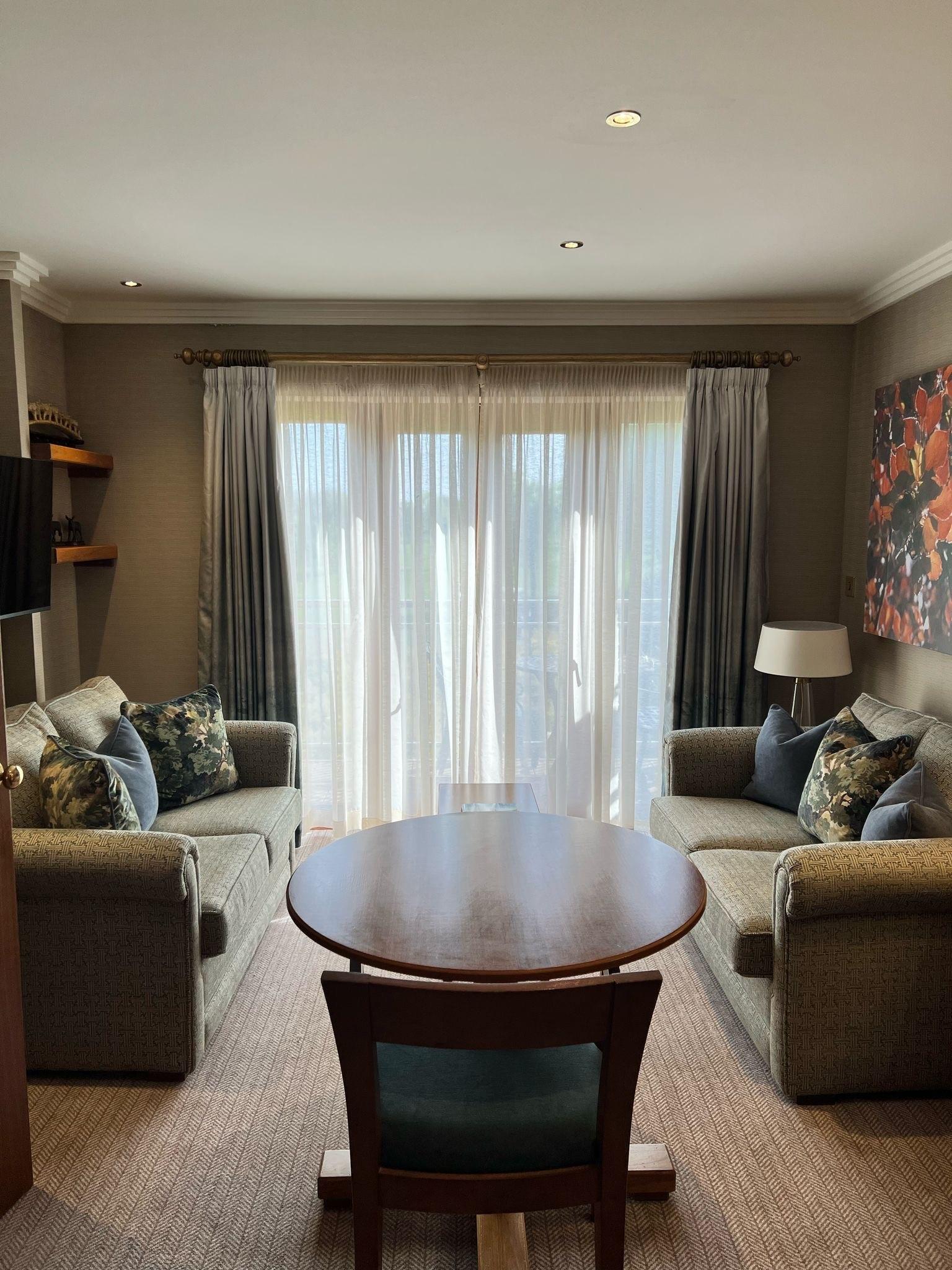 full-suite-sofa.jpg